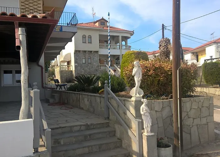 Gkoloi & Apartment *