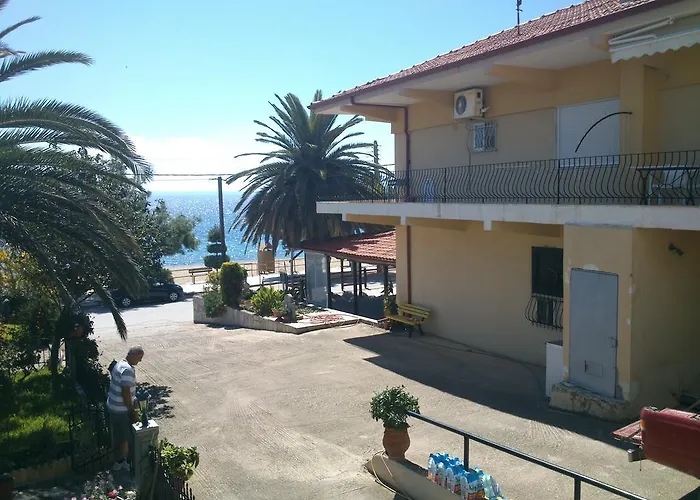 Apartment Gkoloi & *